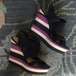 worn twice Steve Madden girl shoes.